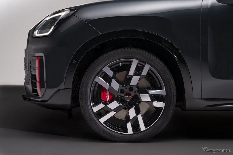 MINI ジョンクーパーワークス・カントリーマン ALL4 新型《photo by MINI》