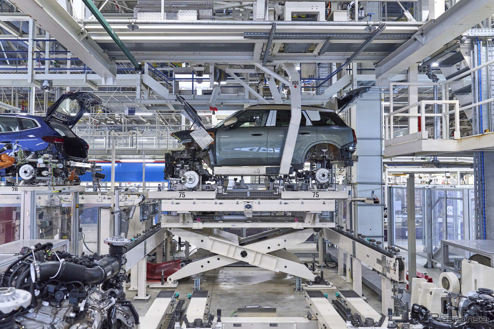 BMWグループの独ライプツィヒ工場で生産を開始したMINI カントリーマン（クロスオーバー）新型《photo by MINI》
