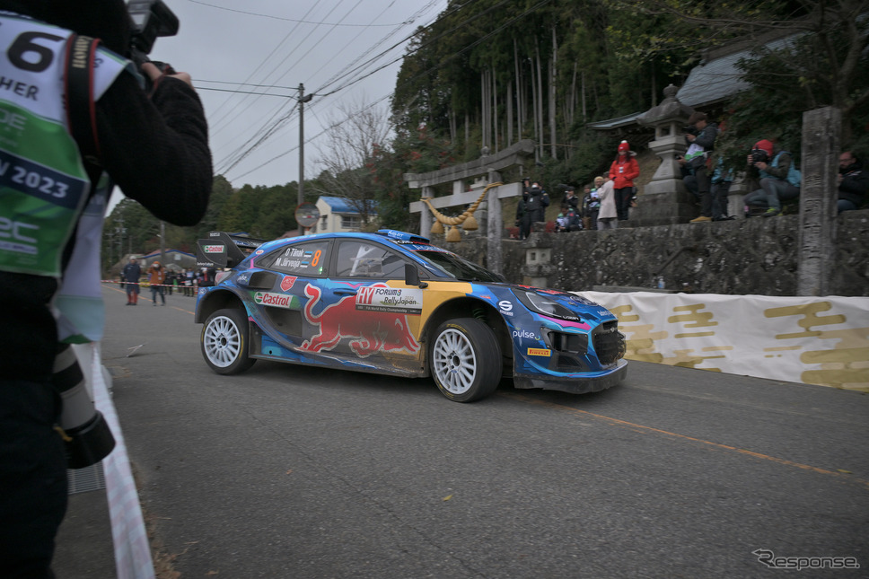 Mスポーツ・フォード プーマ Rally 1 HYBRID（#8 タナク）《Photo by Rally Japan》
