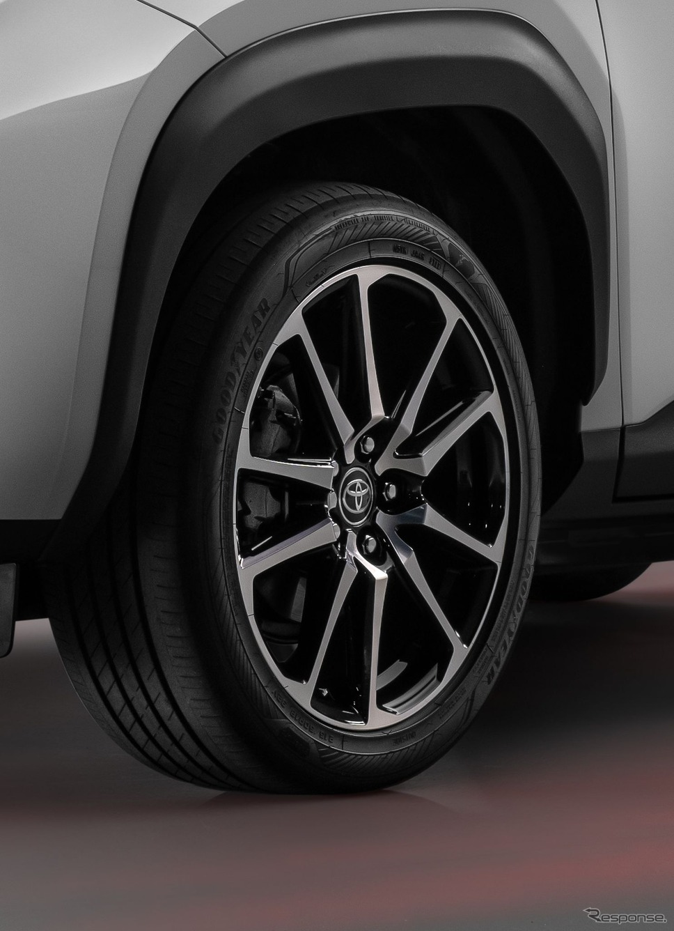 トヨタ・ヤリスクロス GR SPORT の2024年モデル(欧州仕様)《photo by Toyota》