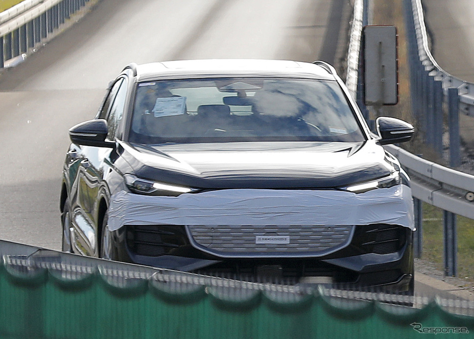 アウディ Q6スポーツバック e-tron 市販型プロトタイプ(スクープ写真)《APOLLO NEWS SERVICE》
