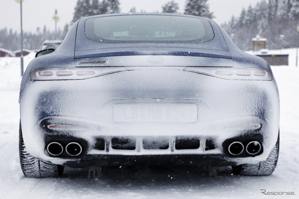 メルセデスAMG GT 53 プロトタイプ(スクープ写真)《APOLLO NEWS SERVICE》