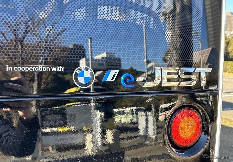 KARSANの小型ノンステップ電気バス「e-JEST」《写真撮影 宮崎壮人》