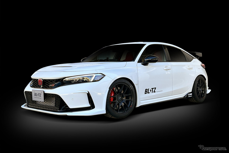 BLITZ CIVIC TYPE-R《写真提供 BLITZ》