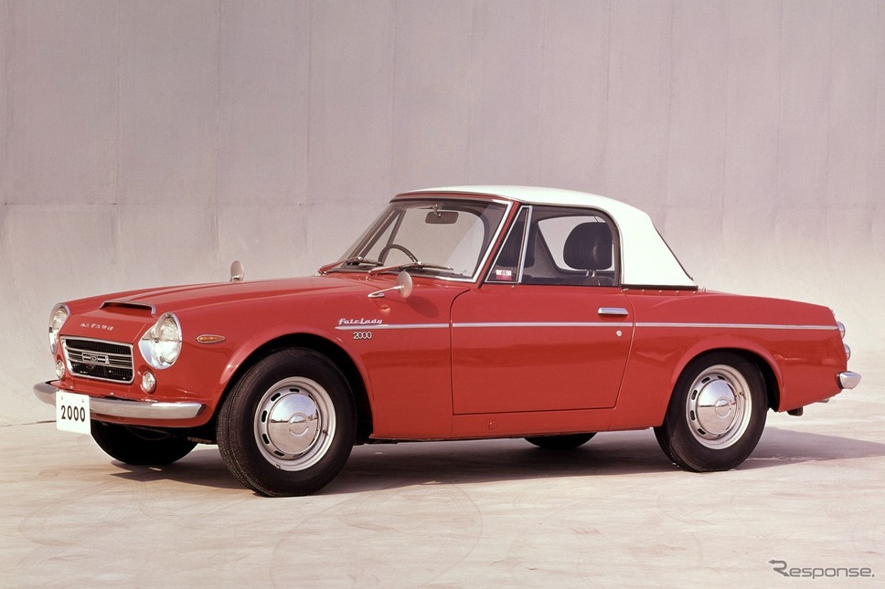 ダットサン・フェアレディ2000（1967年）《写真提供 日産自動車》