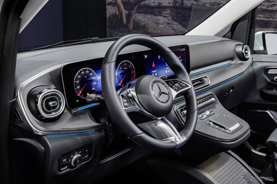 メルセデスベンツ Vクラス 改良新型の「AMGライン・パッケージ」装着車《photo by Mercedes-Benz》