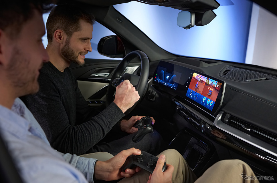 BMWの「OS9」搭載車で可能になる新しいゲーム体験《photo by BMW》