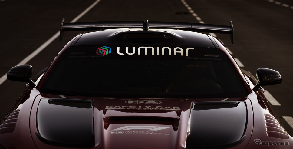 メルセデスAMG GT ブラックシリーズ のF1セーフティカー。ルーフにルミナーのLiDARを搭載《photo by Mercedes-Benz》