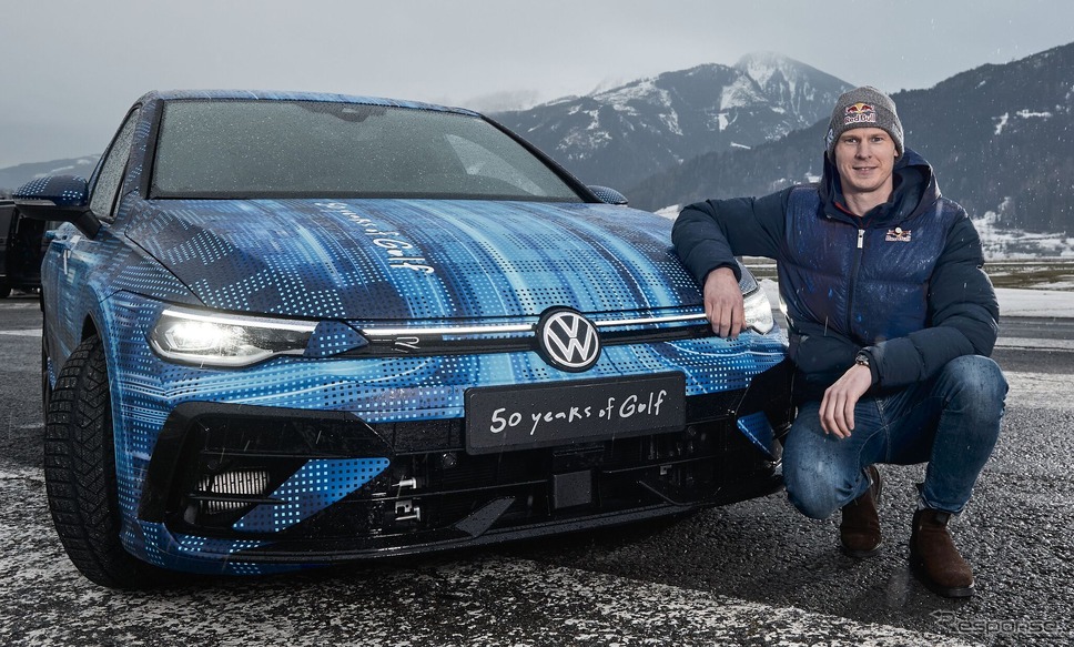 フォルクスワーゲン・ゴルフR 改良新型のプロトタイプとヨハン・クリストファーソン選手《photo by VW》