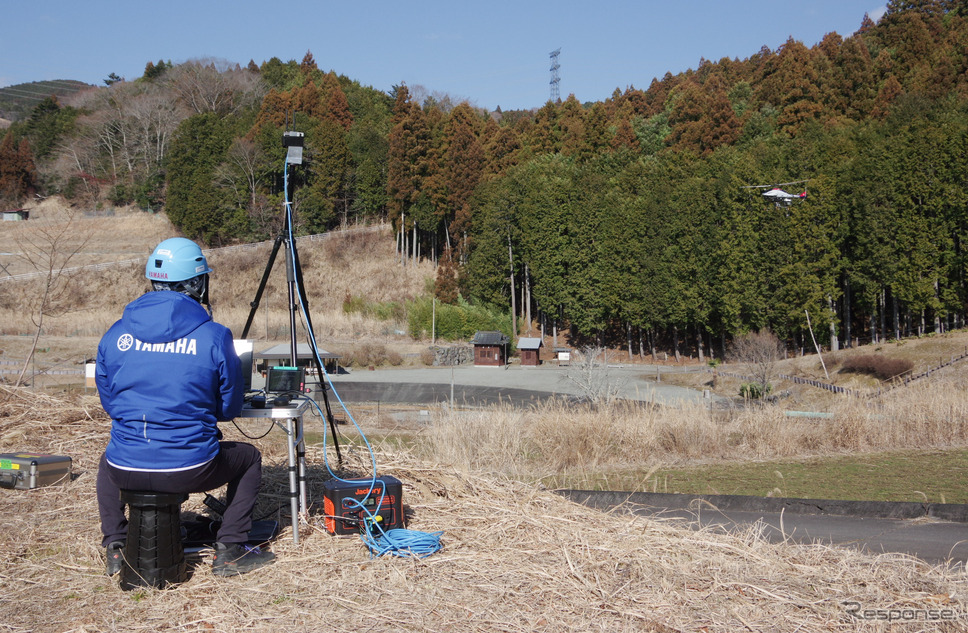 ヤマハ発動機の産業用無人ヘリコプターによる森林計測サービス「RINTO」《写真撮影 宮崎壮人》