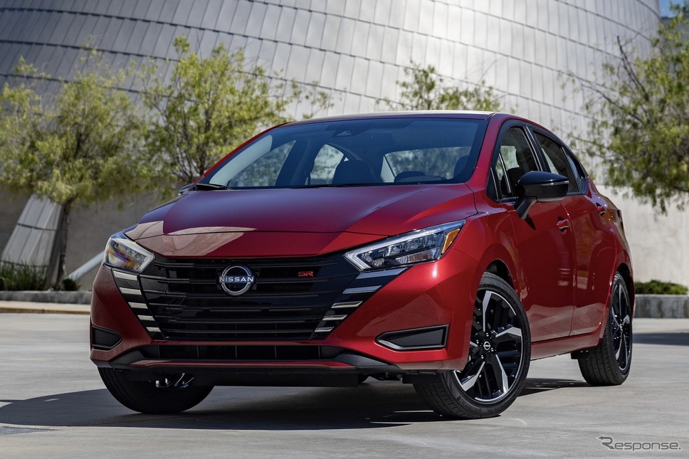 日産ヴァーサ(北米仕様)《photo by Nissan》