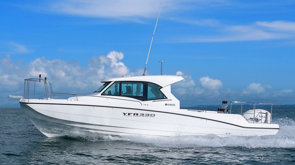 ヤマハの新型新型フィッシングボート「YFR330」《写真提供 ヤマハ発動機》