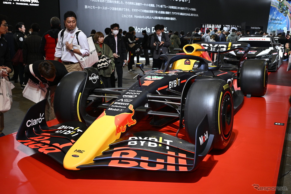 レッドブル・レーシング RB19 ショーカー 2023 カラーVer《写真撮影 野口岳彦》