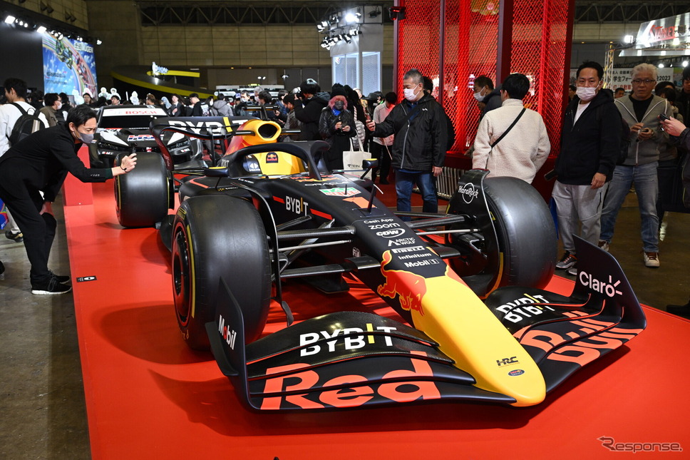 レッドブル・レーシング RB19 ショーカー 2023 カラーVer《写真撮影 野口岳彦》