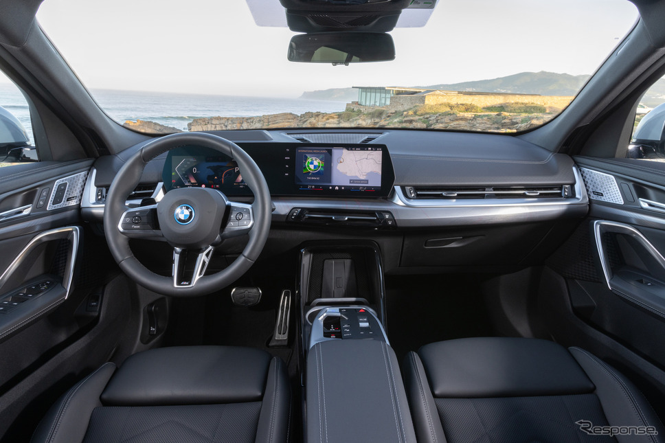 BMW iX2 の「xDrive30」《photo by BMW》