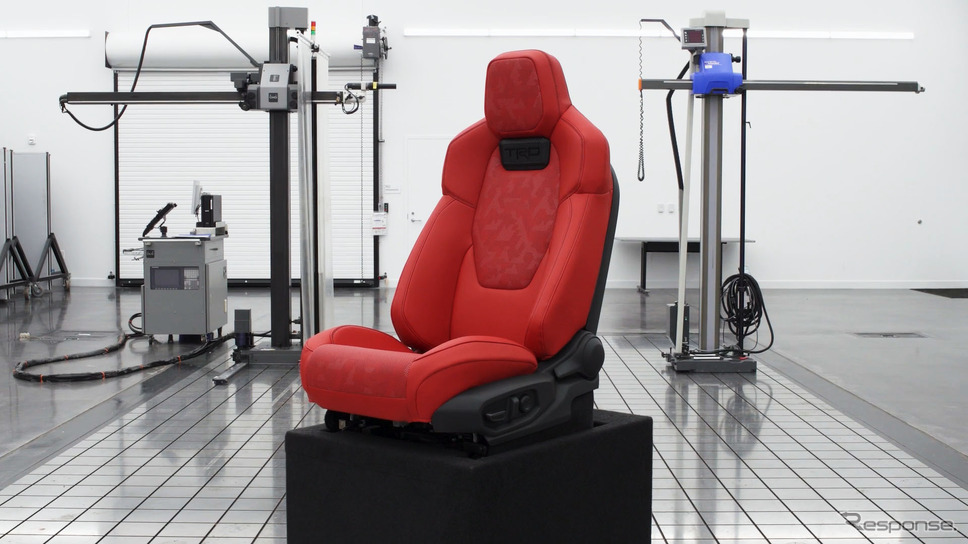 新型トヨタ・タコマの「TRDプロ」に初めて搭載される「キネティックシートクッション」《photo by Toyota》