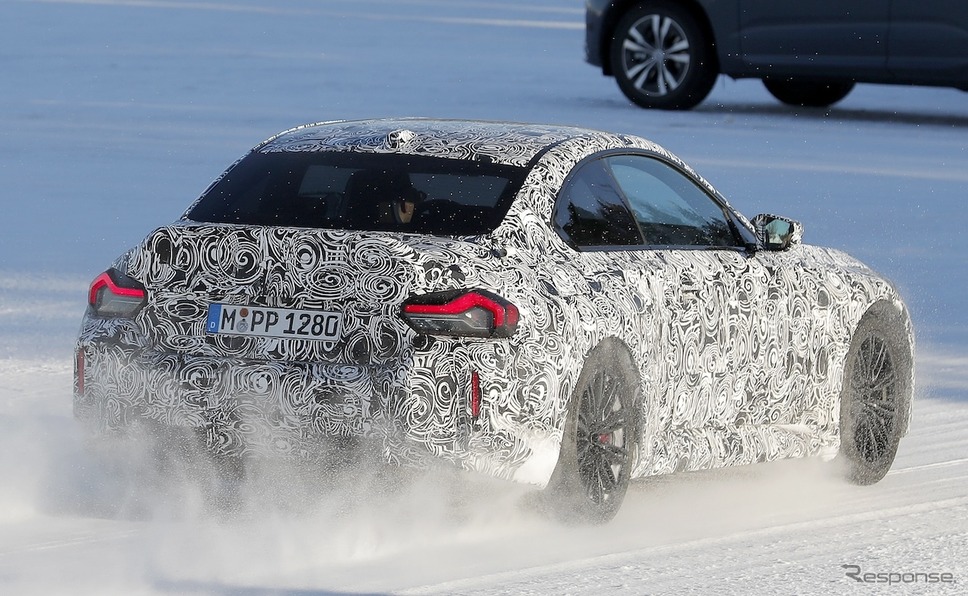 BMW M2 CS プロトタイプ(スクープ写真)《APOLLO NEWS SERVICE》
