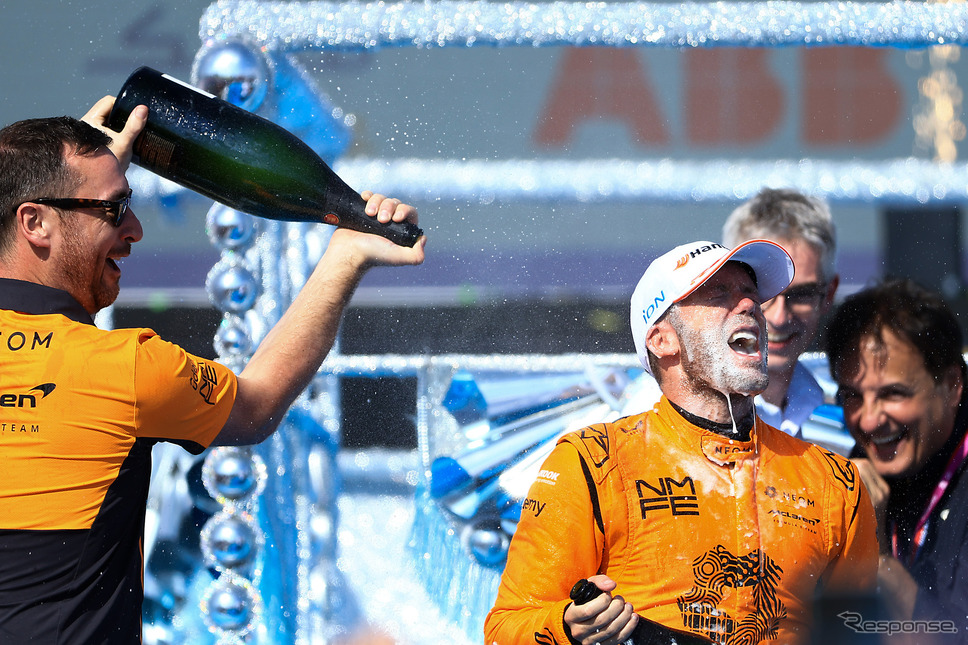 サンパウロE-Prix:バード(ジャガー)《Photo by Buda Mendes/Getty Image Sport/ゲッティイメージズ》