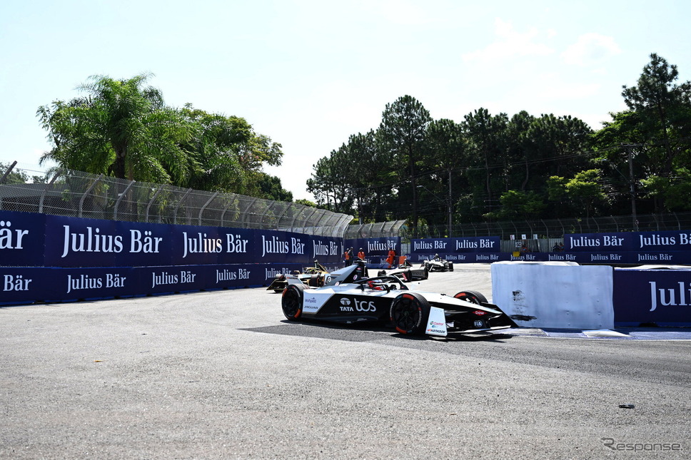 ジャガー/ジャガー(#9エバンス、サンパウロE-Prix)《Photo by Simon Galloway / LAT Images/Jaguar Racing/ゲッティイメージズ》