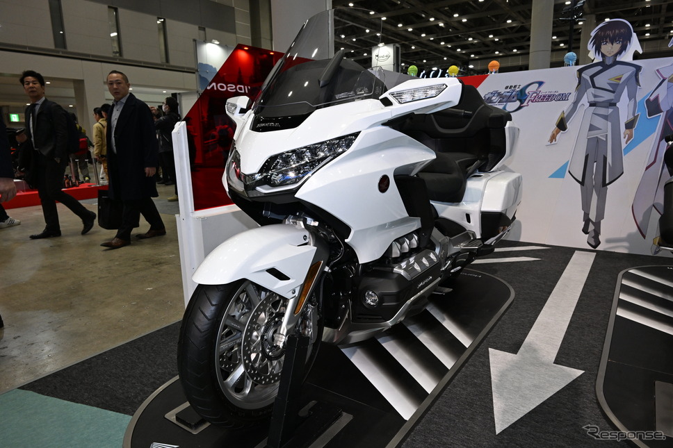 映画『機動戦士ガンダムSEED FREEDOM』に登場したホンダ ゴールドウイング(東京モーターサイクルショー2024)《写真撮影 安藤貴史》