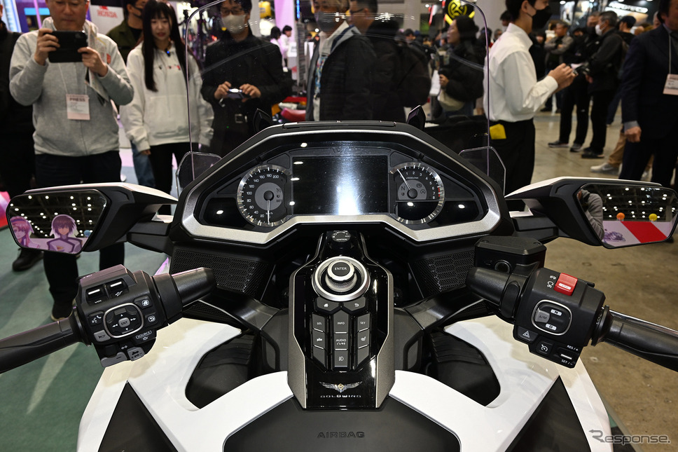 映画『機動戦士ガンダムSEED FREEDOM』に登場したホンダ ゴールドウイング(東京モーターサイクルショー2024)《写真撮影 安藤貴史》