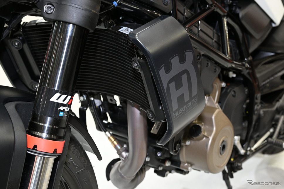 ハスクバーナ ヴィットピレン401(東京モーターサイクルショー2024)《写真撮影 安藤貴史》
