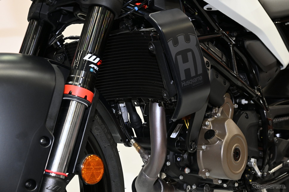 ハスクバーナ ヴィットピレン401(東京モーターサイクルショー2024)《写真撮影 安藤貴史》