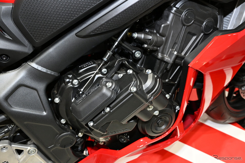 「Eクラッチ」を搭載するホンダ CBR650R(東京モーターサイクルショー2024)《写真撮影 安藤貴史》