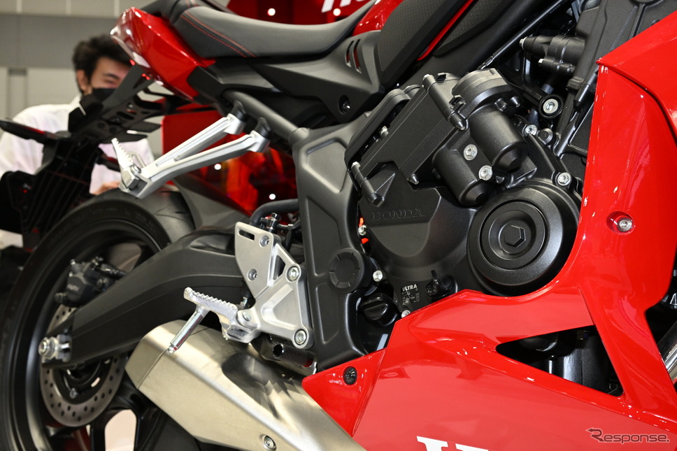 「Eクラッチ」を搭載するホンダ CBR650R(東京モーターサイクルショー2024)《写真撮影 安藤貴史》