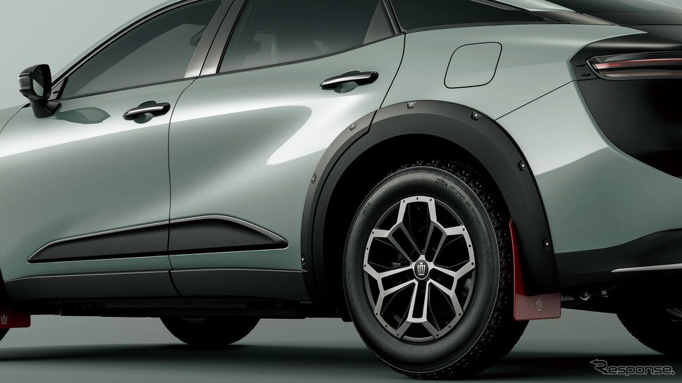 トヨタ クラウン 特別仕様車 CROSSOVER RS“LANDSCAPE” 最低地上高 約25mmアップ《写真提供：トヨタ自動車》