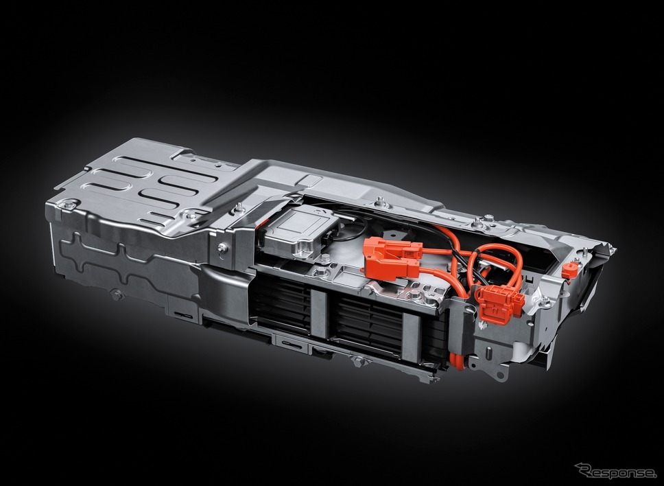 レクサス LBXに搭載されるバイポーラ型ニッケル水素電池《photo by Lexus》