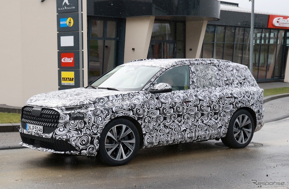 アウディ Q7 次期型プロトタイプ(スクープ写真)《APOLLO NEWS SERVICE》