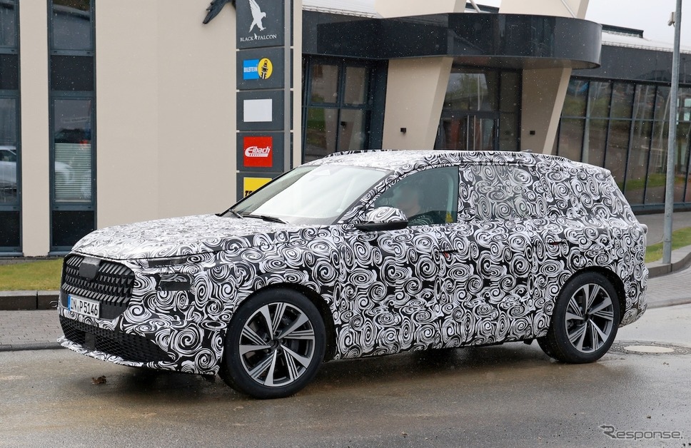 アウディ Q7 次期型プロトタイプ(スクープ写真)《APOLLO NEWS SERVICE》