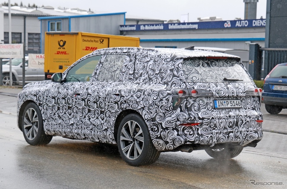 アウディ Q7 次期型プロトタイプ(スクープ写真)《APOLLO NEWS SERVICE》