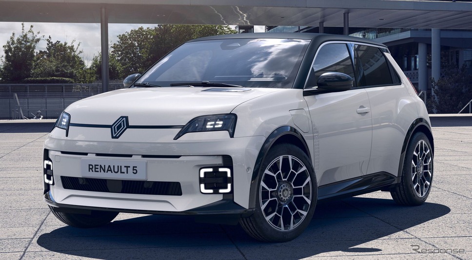 ルノー 5 E-TECH エレクトリック の「ローラン・ギャロス」仕様《photo by Renault》