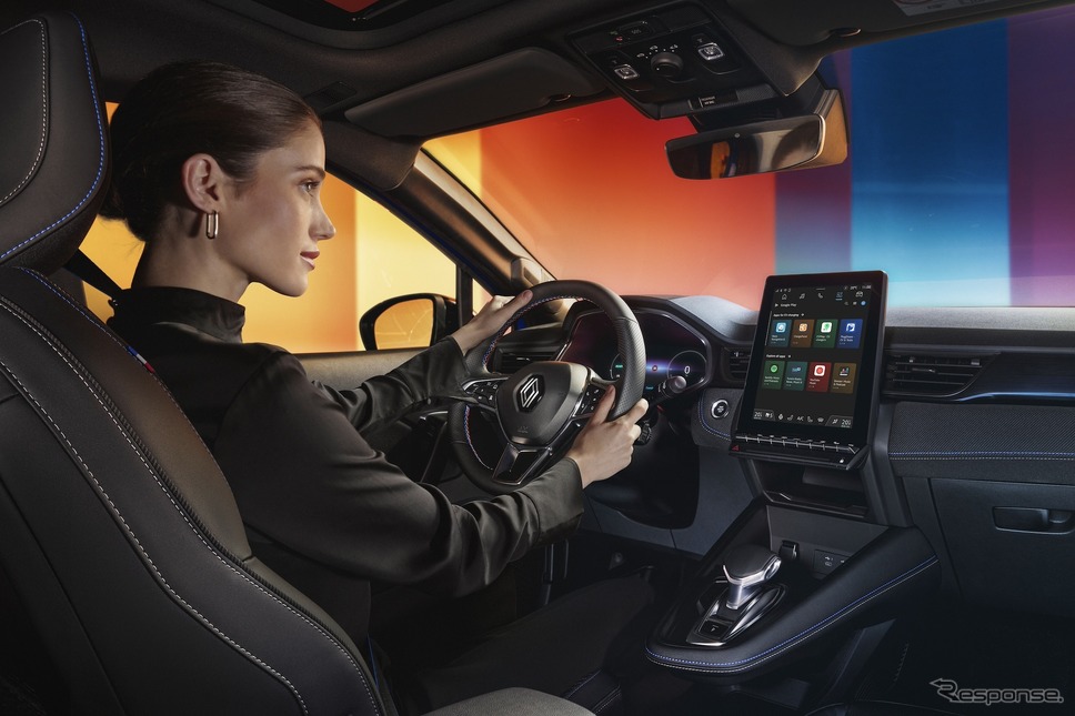 ルノー・キャプチャー新型(E-テック・エスプリ・アヌピーヌ)《photo by Renault》