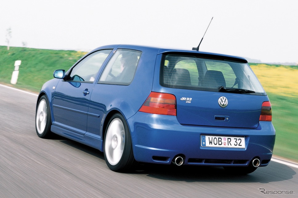 VWゴルフ4代目(R32)《photo by VW》