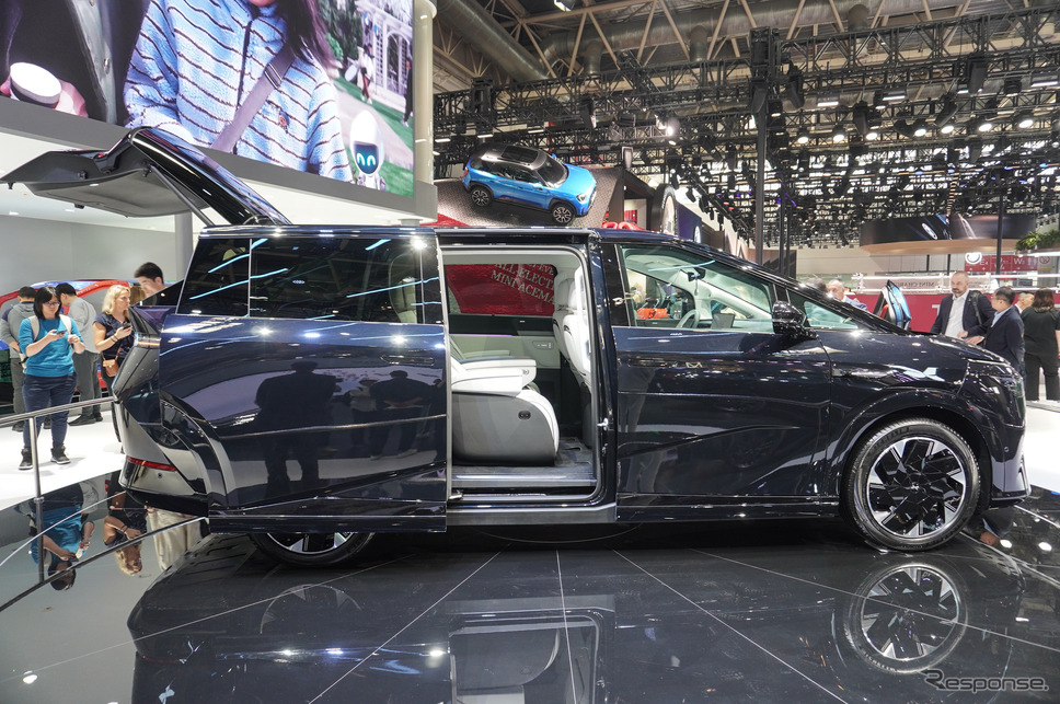 XPENG X9(北京モーターショー2024)《写真撮影 宮崎壮人》