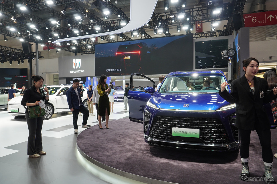 ビュイック GL8 陸尊 PHEV(北京モーターショー2024)《写真撮影 宮崎壮人》