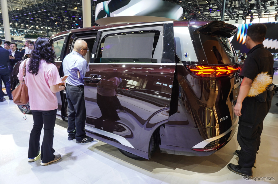DENZA D9 PIONEER(北京モーターショー2024)《写真撮影 宮崎壮人》
