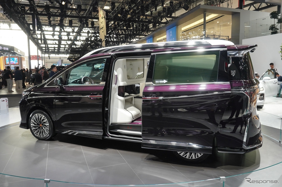 紅旗 EQ9 PHEV 定制(北京モーターショー2024)《写真撮影 宮崎壮人》