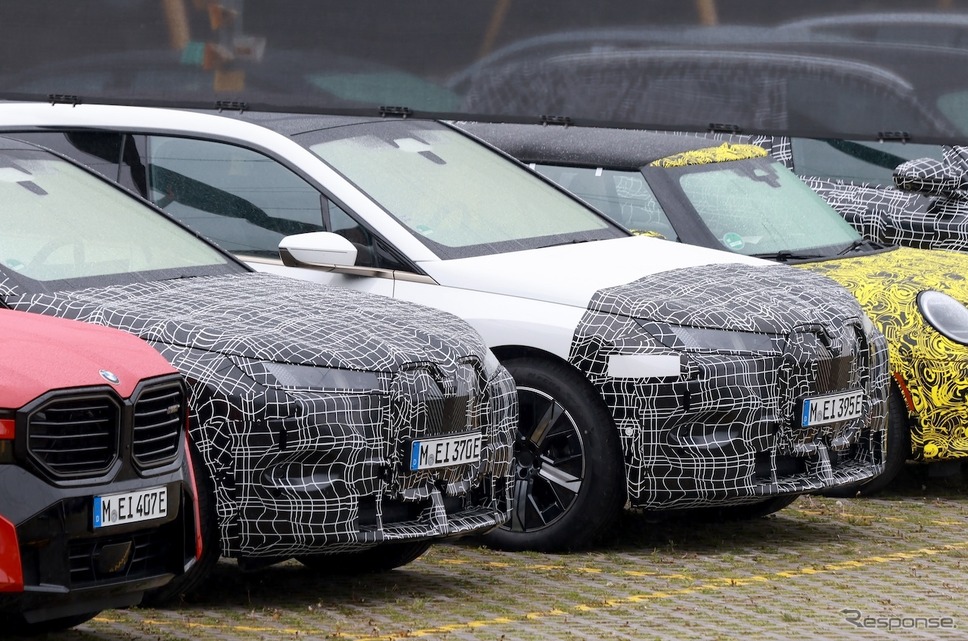 BMW iX 改良新型プロトタイプ(スクープ写真)《APOLLO NEWS SERVICE》