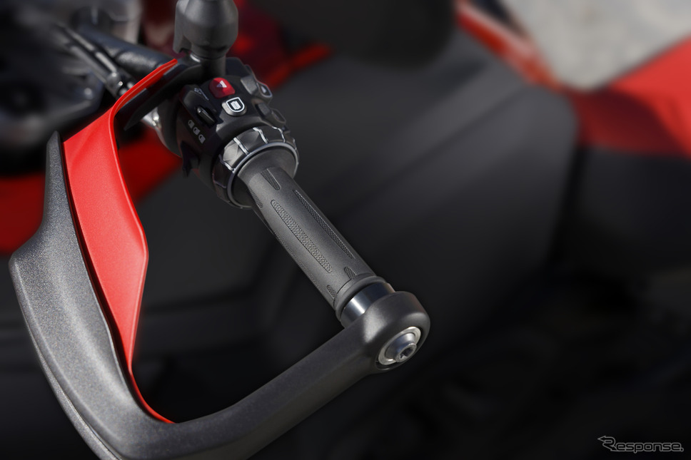 BMWモトラッドの「自動シフトアシスタント」《photo by BMW》