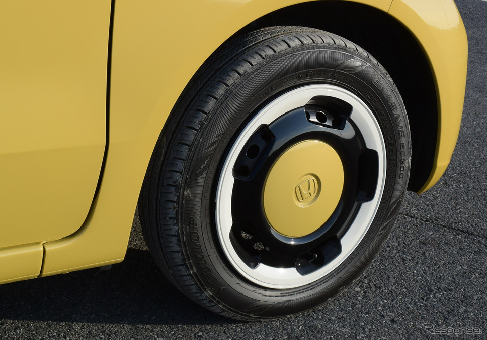 タイヤは155/65R14サイズのダンロップ「エナセーブEC300+」。《写真撮影 井元康一郎》