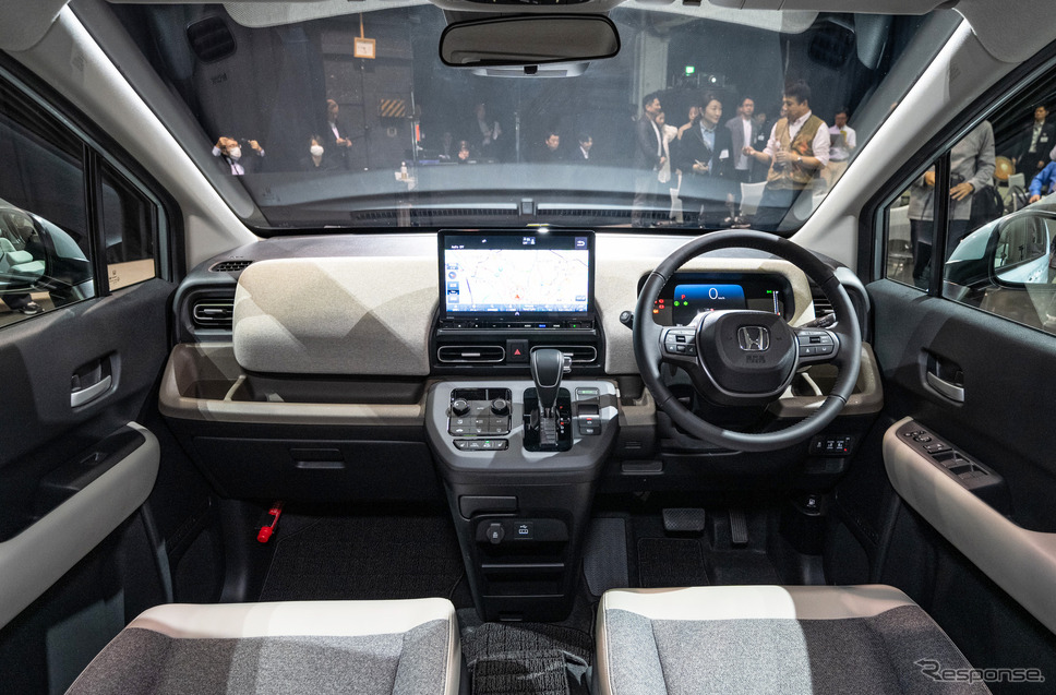 ホンダ フリード 新型(エアー)《写真撮影 豊崎淳》