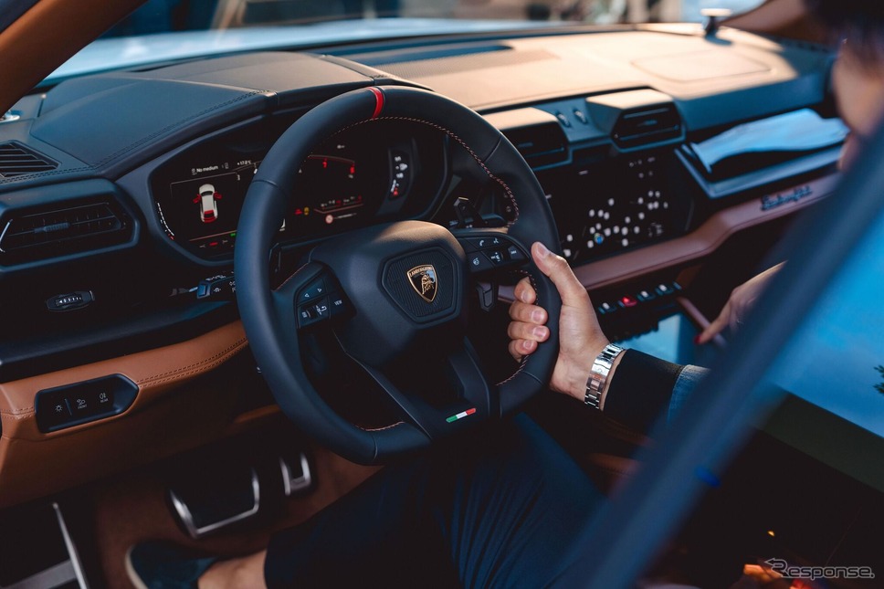 ランボルギーニ・ウルス SE《photo by Lamborghini》