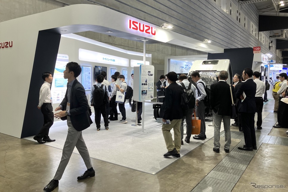 いすゞ（人とくるまのテクノロジー展 2024 YOKOHAMA）《写真撮影 高木啓》