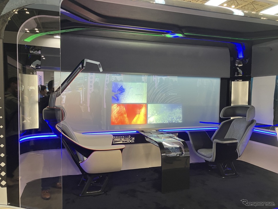 東レ（人とくるまのテクノロジー展 2024 YOKOHAMA）《写真撮影 高木啓》