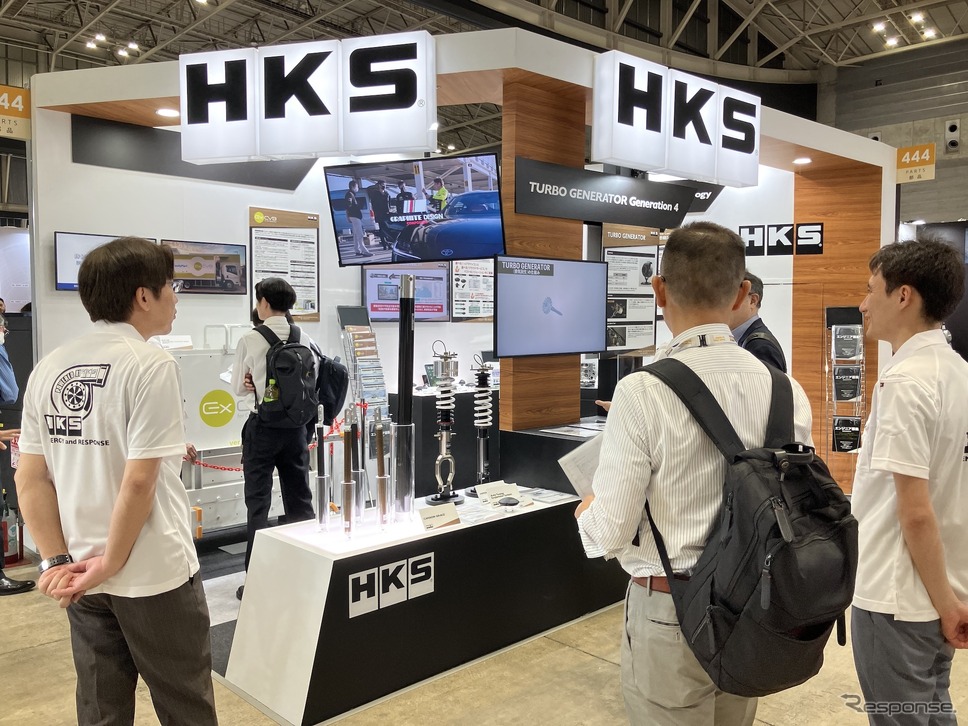 HKS（人とくるまのテクノロジー展 2024 YOKOHAMA）《写真撮影 高木啓》