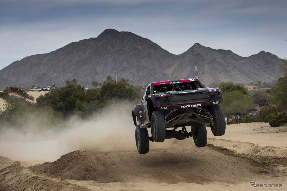アラン・アンプディア選手 参戦クラス:Trophy Truck/使用タイヤ:OPEN COUNTRY M/T-R(サイズ:40×13.50R17LT)写真提供:トーヨータイヤ